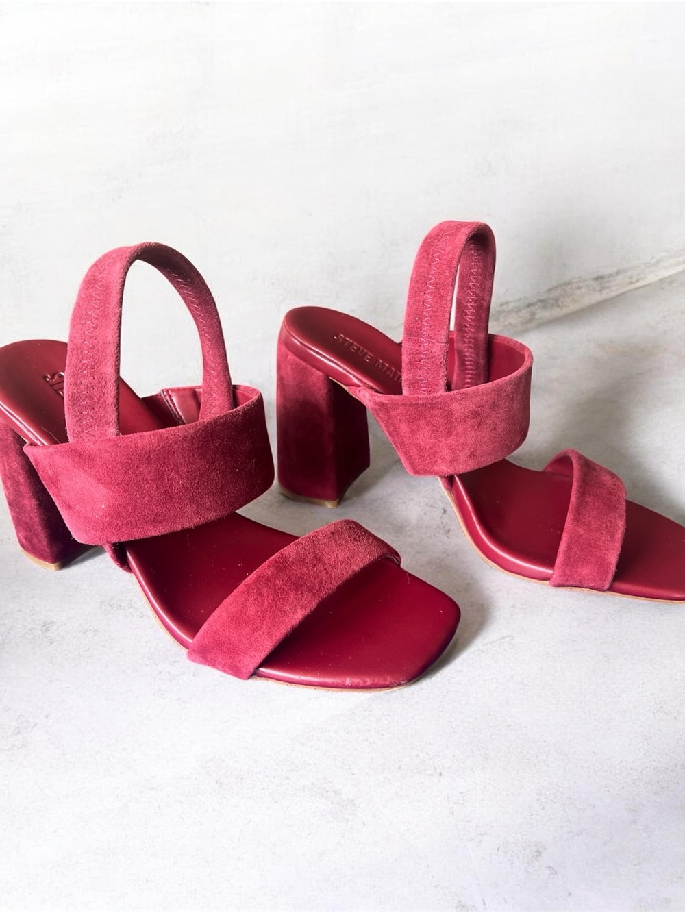 Steve Madden Women's Suede Block Heel Sandals in Dusty Rose Red Size 7